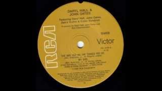 Daryl Hall &amp; John Oates with David Ruffin/Eddie Kendricks - The Way You Do The Things You Do/My Girl