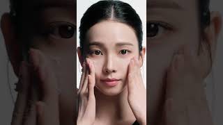 LA MOUSSE. An ultra-sensorial cleansing experience.