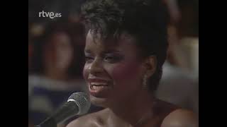 The Supremes &quot;Ain&#39;t No Mountain High Enough&quot; &quot;You Can&#39;t Hurry Love&quot; (Superstar 29/06/1984)