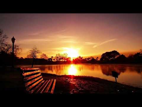 Hyustone - Quédate Aquí