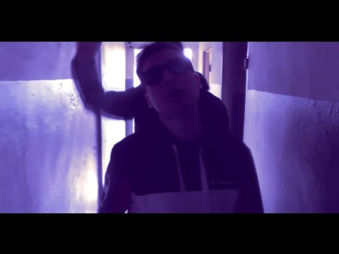 Azusem - PIENIĄDZE feat. Kamil.z (Official Video)