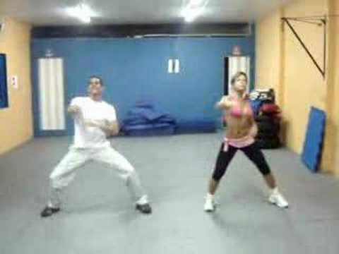 A CASA ESTREMECE (SWING DO P) - CIA DE DANÇA PORTAL DO AXÉ