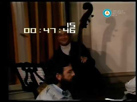 Ensayo de Astor Piazzolla y su Conjunto 9  en el Colón, para el concierto del 11 de junio de 1983.