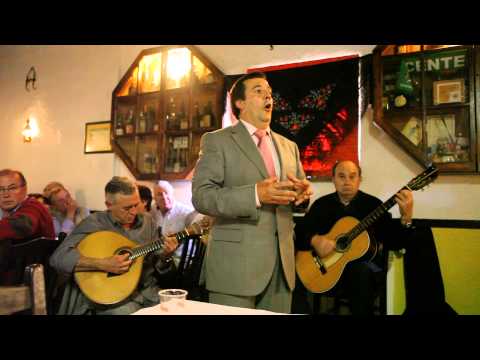 Jerónimo Caracol, "Fado Meia-noite" - "Minha mãe, eu canto a noite"