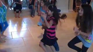 The Ketchup Song - Alyson's 9th Birthday Party