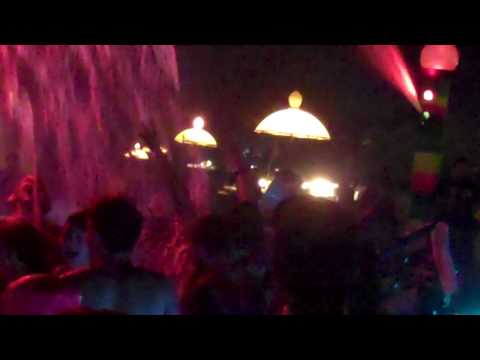 Gwar In The Bonnaroo Fountain