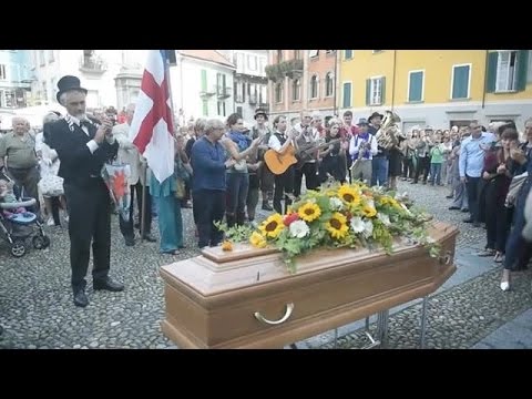 Letzter Applaus für Clown Dimitri - Beerdigung - Locarno - Kirche Sant'Antonio - Trauerfeier