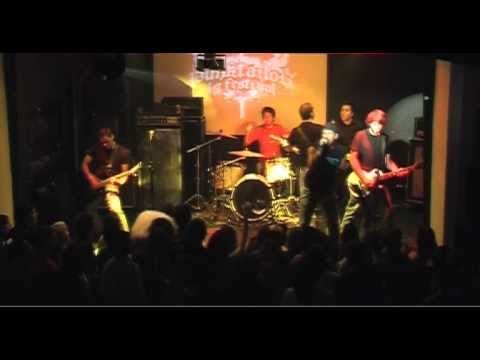 One Hundred Steps - Falls Into Nothing (live)