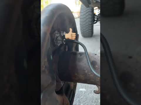 Jeep brake line fix