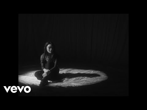 Heleina Zara - Wait (Official Video)