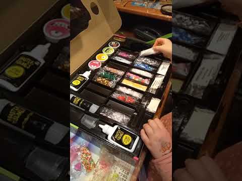 А теперь покажу вам, как делать обычный слайм! :) Часть вторая.