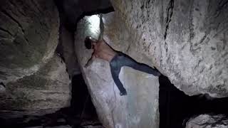 Video thumbnail de Fumo de Cobra, V6. Cocalzinho de Goiás