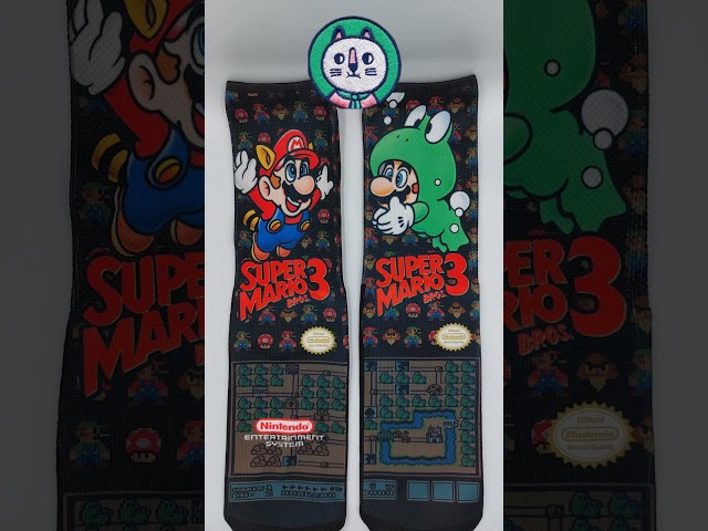 Vídeo relacionado con Nintendo Super Mario Bros. - Calcetín bordado retro para vacaciones