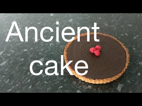Ancient cake - wholemeal tart with raspberry jam and chocolate ganache