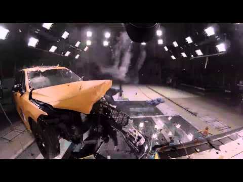 Nowe XC90 – crash test
