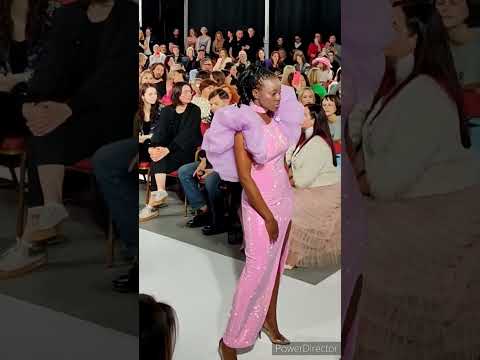 Rina Collection PODIUM SEASONS show #fashion #model #défilé #dress