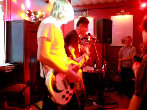 KRZYZ KROSS - Hellstyler (Live at Cafe Belg)