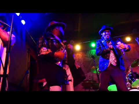 Cyril Neville Tipitina's October 23 2025 Fitzgerald's Berwyn Il Nunupics