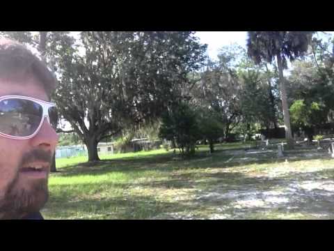 TheDailyWoo - 394 (7/30/13) The Haunted Cemetery