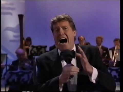 Michael Crawford - Tell Me On A Sunday