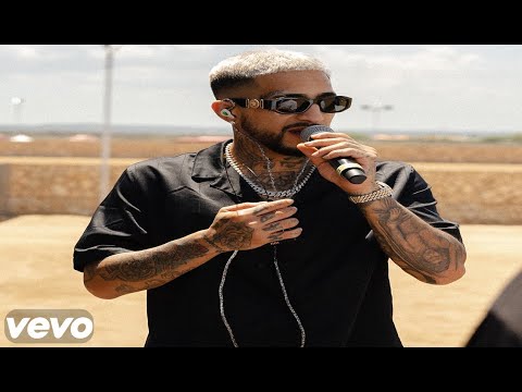 Neutro Shorty - No Me Corras Cantinero 🔥 [Video Live]