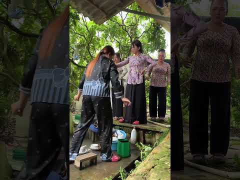 Tiểu tam đụng độ chánh thất #ngoai9 #ngoai9mientay #shorts #shortsvideo #giaitri #haihuoc #funny