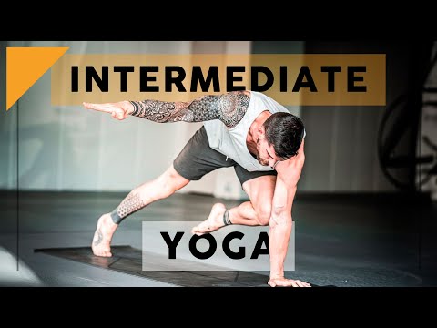 25 Minute Intermediate Yoga for Strength