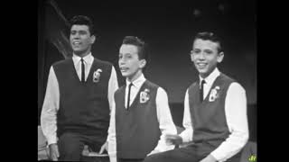 The Bee Gees - The Battle Of The Blue and The Grey (Stereo Mix)