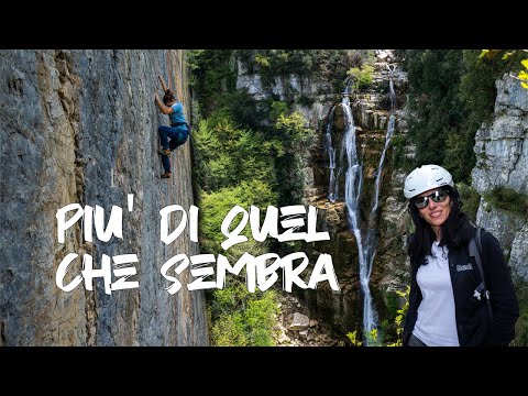 Abruzzo: Un Viaggio tra Cascate, Rocce e Antiche Rovine. Itinerario di un giorno