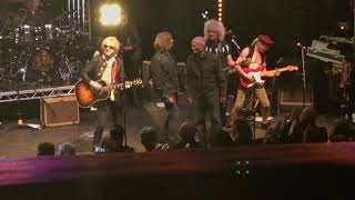 Mott the Hoople All the Young Dudes live with Brian May