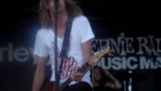 Bite Your Lip- Sing it Loud