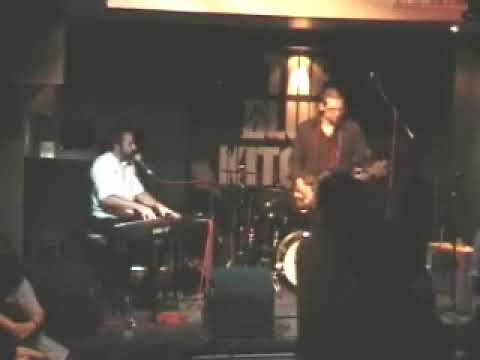 MAL BARCLAY with the ERIC RANZONI TRIO - groove with me tonight - live at THE BLUES KITCHEN, London