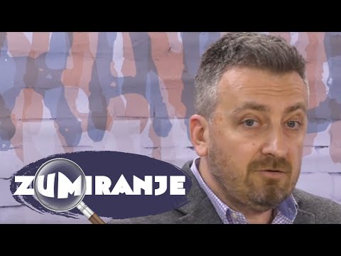 Palma pušten niz vodu? | Zumiranje