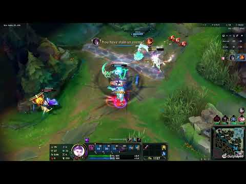 Prestige K/DA All Out Kai'sa and Seraphine Duo Collect Kills From Greedy Bot Lane