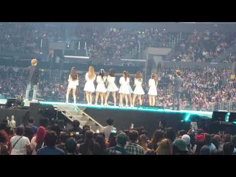 180812 KCON LA 2018 Chung Ha x fromis_9 - random play dance