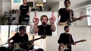 Francois van Coke - Bomskok in lockdown