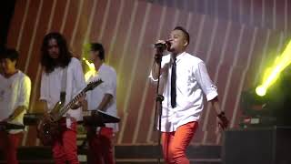 Download lagu Surat undangan (Vita Alvia:Melon musik) mp3 Download lagu Surat undangan (Vita Alvia:Melon musik) mp3