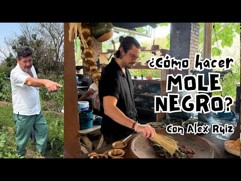 Making Mole Negro with Alex Ruiz! 🍫🇲🇽