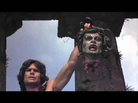 PERSEO CORTA LA CABEZA A MEDUSA