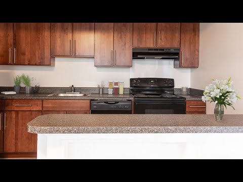 Kenilworth At Charles Apartments