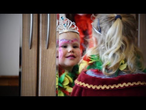 Fenna - Droeëme Mit De Oeëge Oop