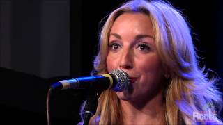 Ashley Monroe &quot;Weed Instead Of Roses&quot;