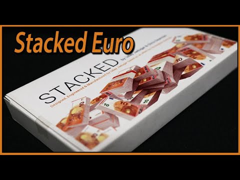 Voir la vidéo Stacked Euro - Christopher Dearman And Uday