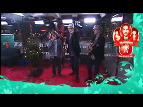 Movits! feat. Timbuktu - Na Na Nah @ Musikhjälpen 2010