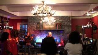 PROPHETIC WORSHIP: "I Am Free" by Prophet Reeni Mederos