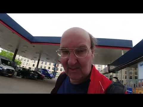 MongoTV_9196 - MIN SOMMER 2022 - Del 3 - Henter Pakke - PØLSE Tankstation-Billig Cola Købt På KREDIT