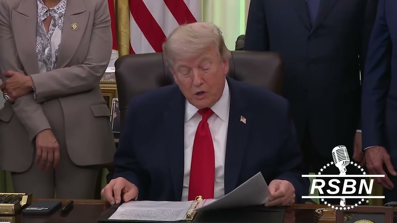 WATCH: President Trump Opens 500,000 Miles of Fishing Access in Pacific - 06/11/26