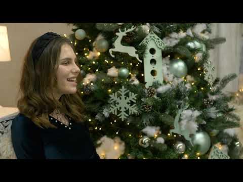 Naomi Nita - Vestind ca Isus S-a născut / Colind