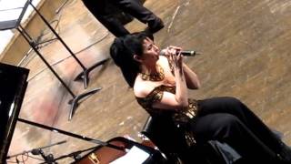Laura Fygi 2011 concert in Shenzhen- Volons Vers La Lune - Fly me to the moon (french)