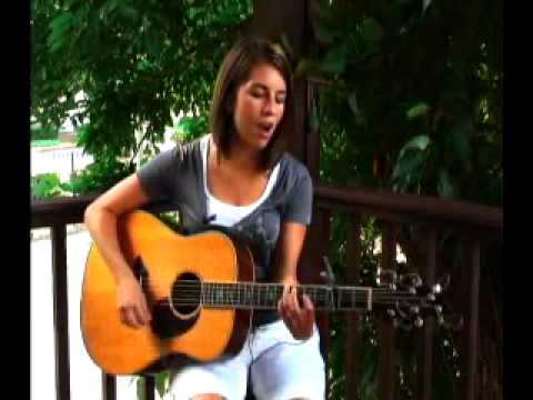 Bethany Dillon performs an acoustic "Everyone to Know"